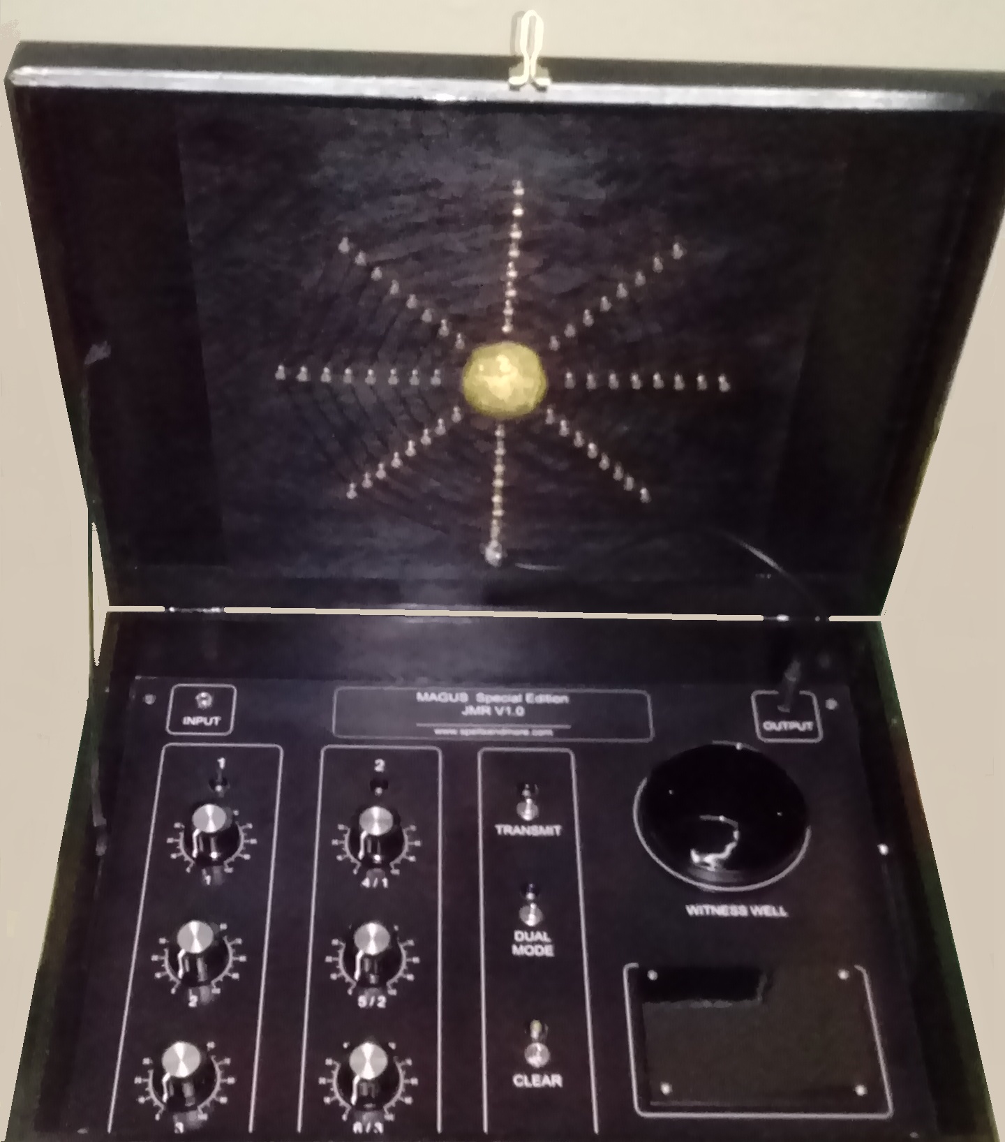 Custom witness plate radionic device